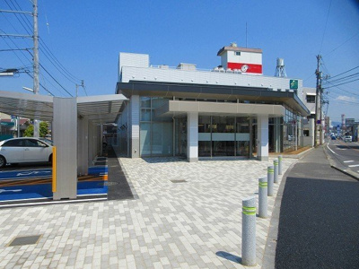 【周辺】 | アイローサＢ | 伊予銀行余戸支店様まで1100m