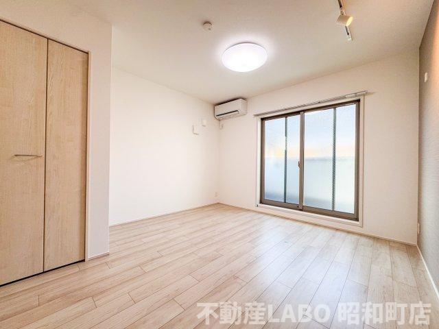 フジパレス住吉山之内Ⅲ番館の寝室