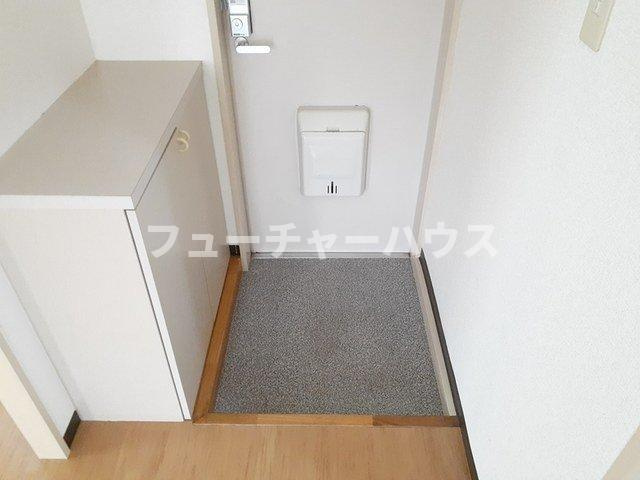 イーストコートの玄関|玄関です
