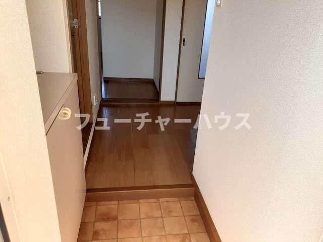 ウィナーズ・パレスの玄関|収納もある玄関です