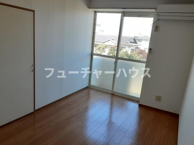 ウィナーズ・パレスの居間・リビング|中はこのようになっています