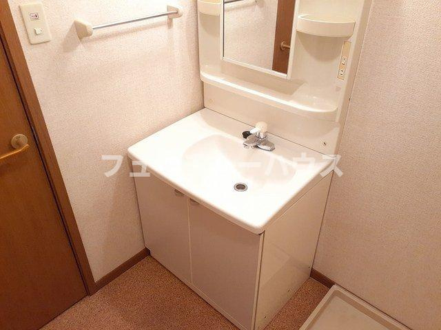 アンソレイエⅡの洗面所|使いやすい洗面所です