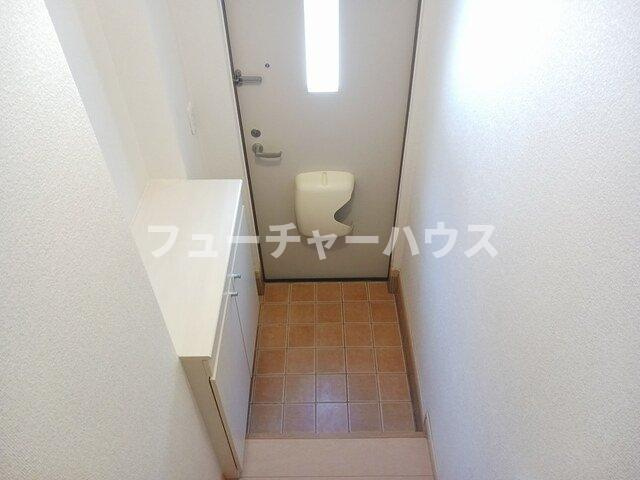 アクア　ガーデン　Ⅱの玄関|きれいな玄関です