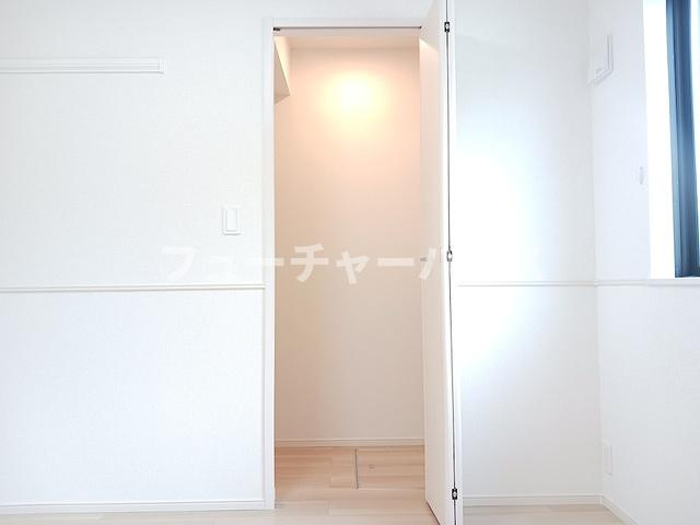 プリュネ双葉のトイレ|落ち着いた色調のトイレです