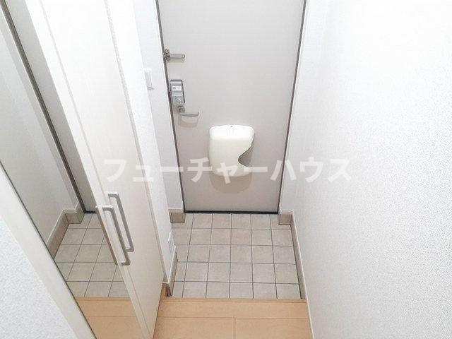 Ｋ・Ｔ　ａｎｇｅⅢの玄関|収納もある玄関です