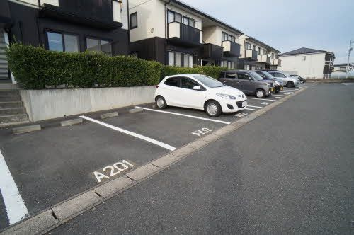 エスメラード Ａの駐車場