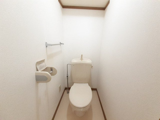 フォレステージＢのトイレ|コンパクトで使いやすいトイレです