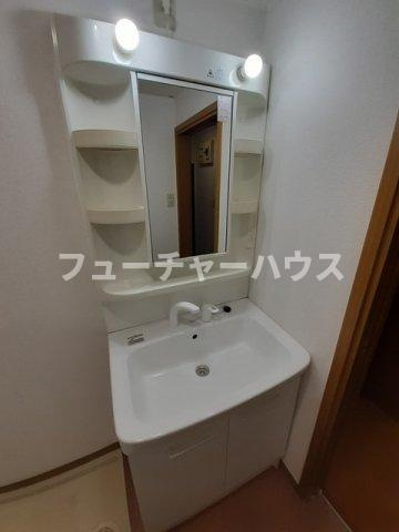 ジャン・ラフィネの洗面所|洗面所です