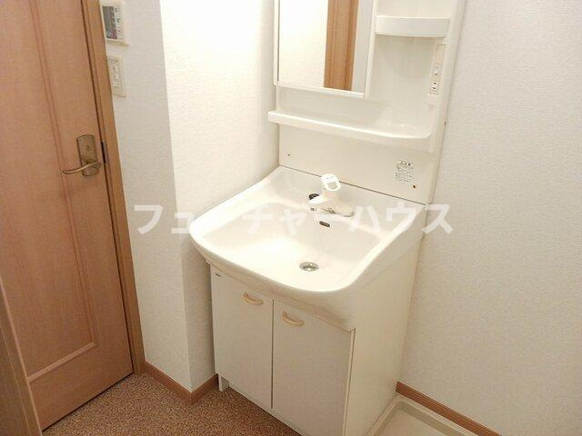 白蔵ⅢＡの洗面所|忙しい朝には欠かせない洗面所です