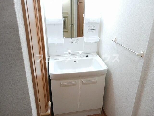 メゾンヒルズ・モトミヤのトイレ|シンプルで使いやすいトイレです