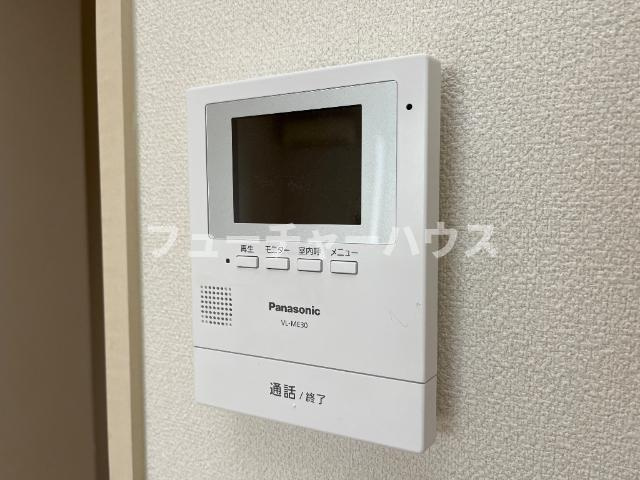 コーポ・ブルースカイのセキュリティ|カメラ付インターホン