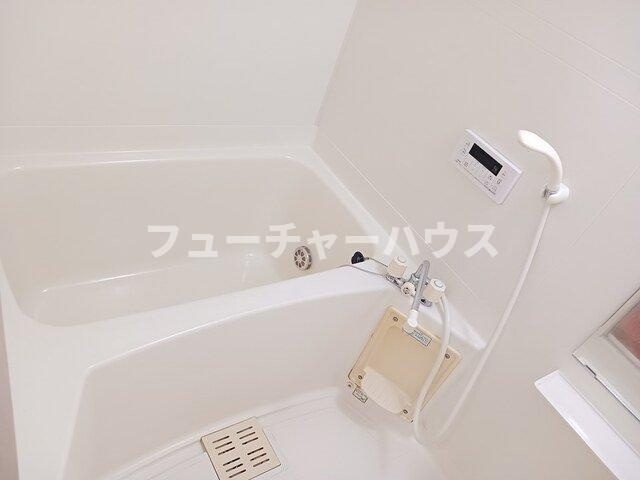 ヴィラフューゲルⅡの浴室|日々の暮らしに欠かせないお風呂です