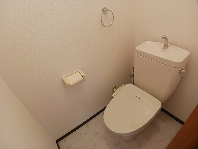 水木コーポⅢのトイレ|落ち着いたトイレです