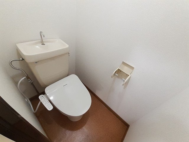 クリエイティブフォーのトイレ|トイレもきれいです