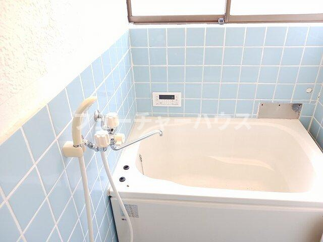 コーポ原の内の浴室|日々の疲れを癒すお風呂付です