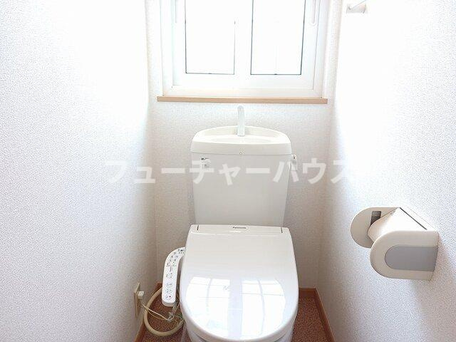 ラッフィナートのトイレ|清潔感のあるトイレです