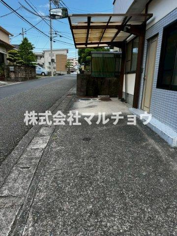 東山一丁目戸建ての駐車場|駐車場です