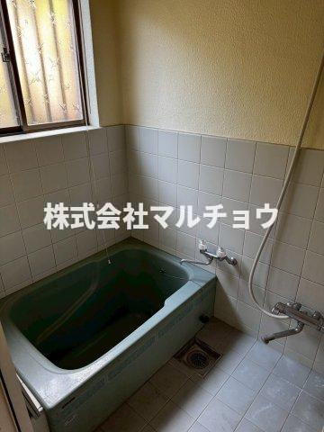 東山一丁目戸建ての浴室|ゆったり過ごせるお風呂です