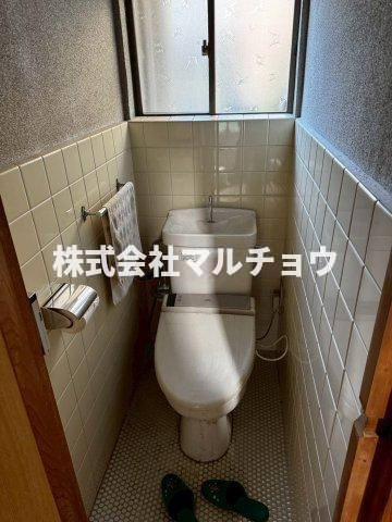 東山一丁目戸建てのトイレ|トイレもきれいです