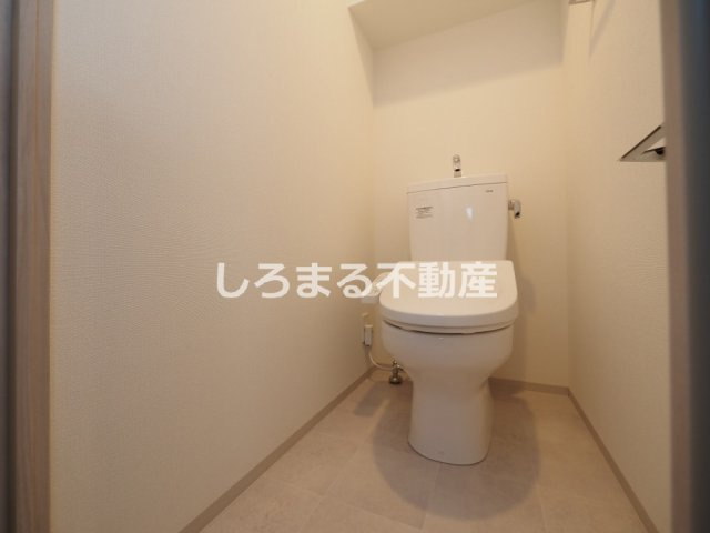 Alivis九条のトイレ