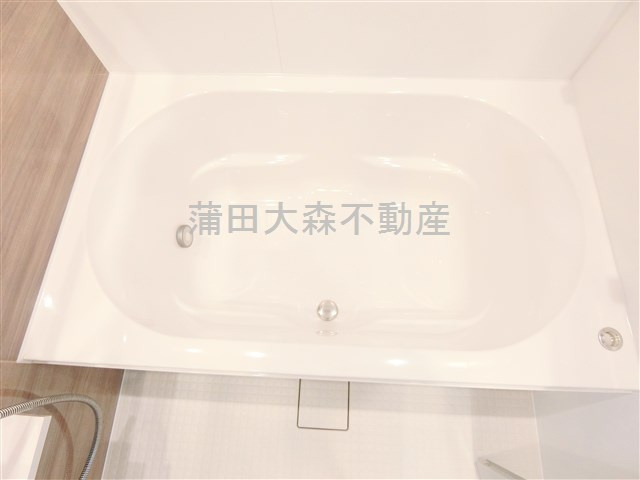 シーズンフラッツ蒲田の浴室|バスタブ