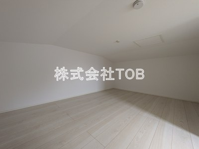 【内装】 | エクラス浜田山 | 屋根裏収納