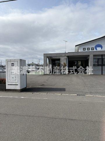６６４６０　岐阜市鏡島南事業用倉庫の外観
