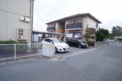 ジョナサン Ａの駐車場