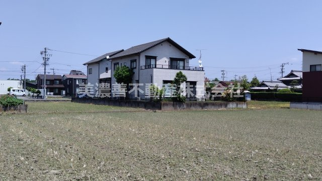 ６６９２２　大垣市墨俣町墨俣事務所付き戸建の外観
