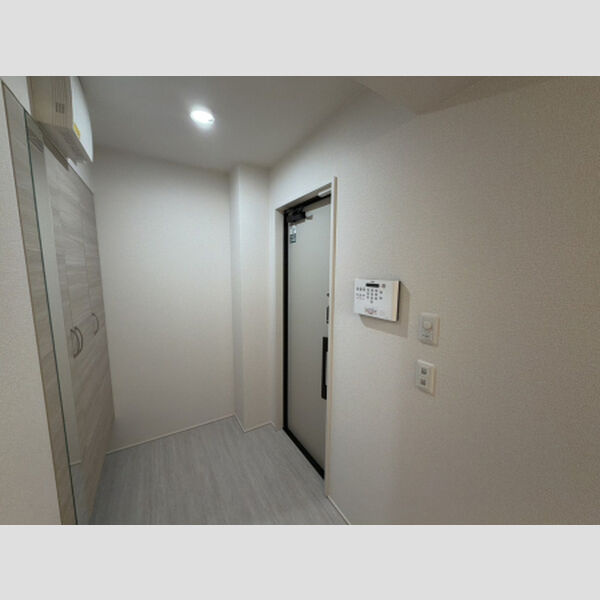 D-ROOM中小阪の玄関