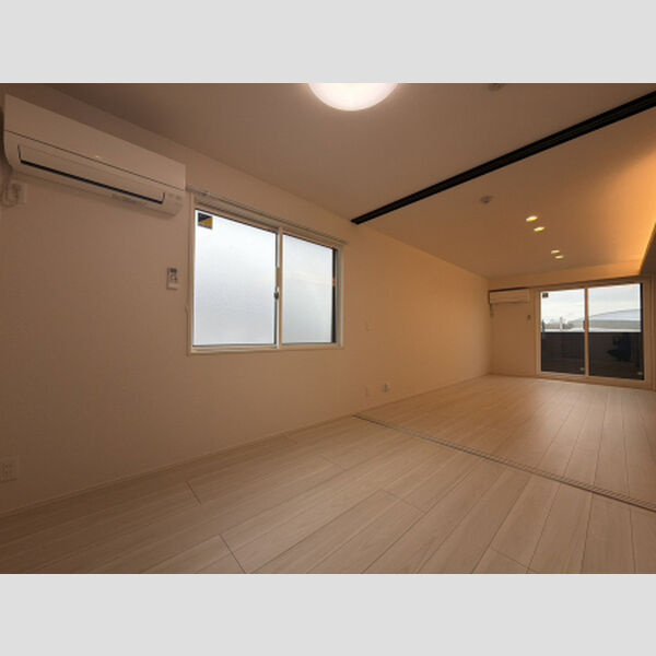 D-ROOM中小阪の洋室