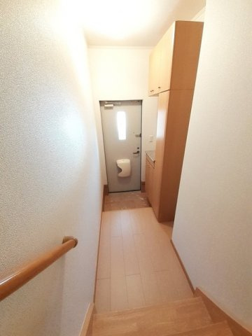 グリーン・メゾンＡの玄関