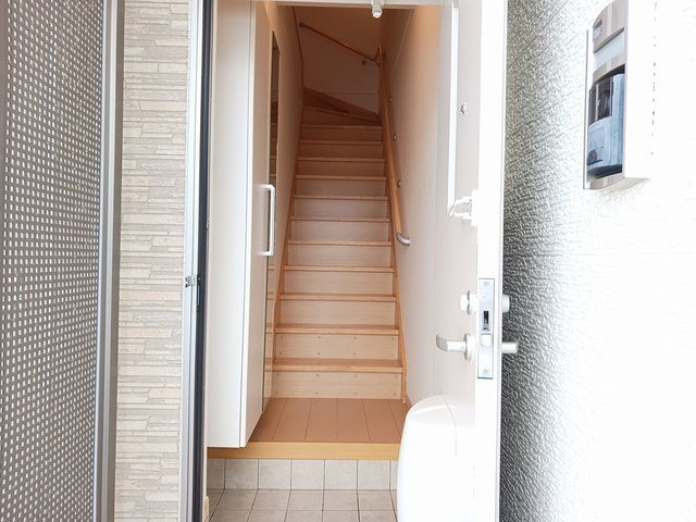 エスポア－ル　井波の玄関