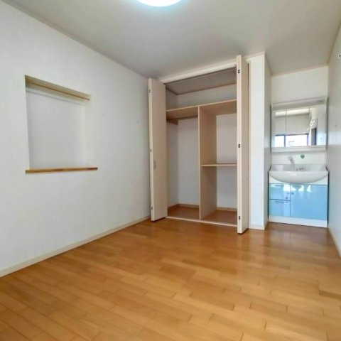 中古戸建　野田市上花輪の洋室