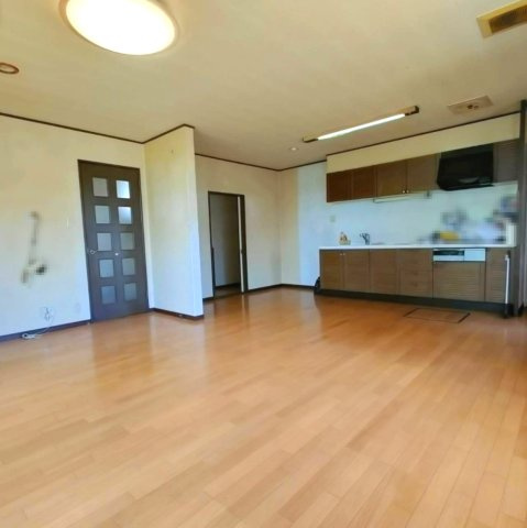 中古戸建　野田市上花輪の居間・リビング