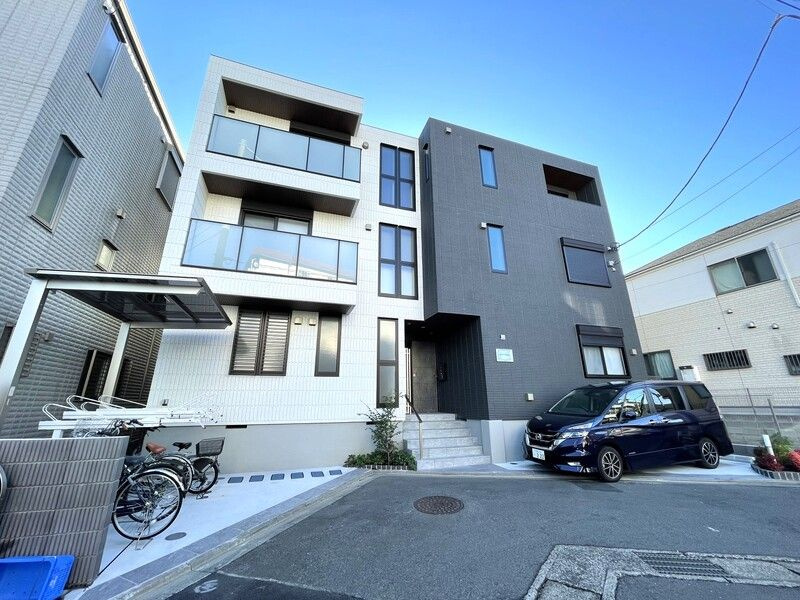 Ｍａｎｓｉｏｎ　Ｃａｌｉｎｏｕｒｓの外観
