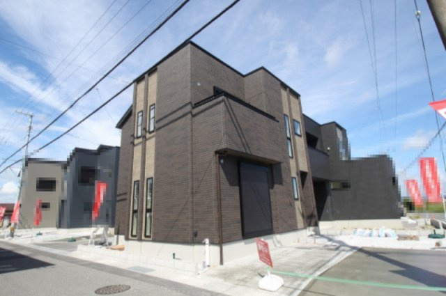 南国市大そね甲　4号棟　新築戸建（全5区画）の外観