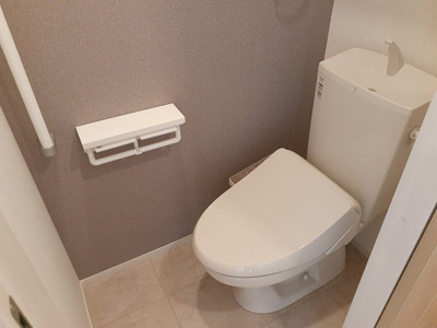 【トイレ】 | パルグランデⅡ | 落ち着いた色調のトイレです