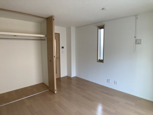 レジデンス横網の居間・リビング