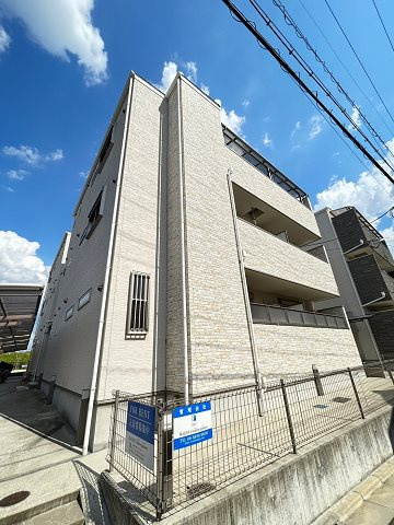 クリエオーレ東園田町Ⅰ