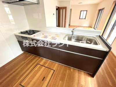 【キッチン】 | 所沢市荒幡 | 室内を見渡すことができる対面キッチン