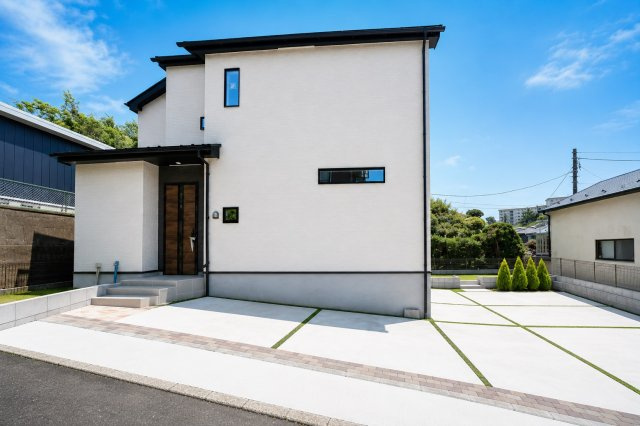 【横浜市南区六ツ川3丁目121-5新築戸建て】★仲介手数料無料★（六ツ川台小学校・六ツ川中学校）