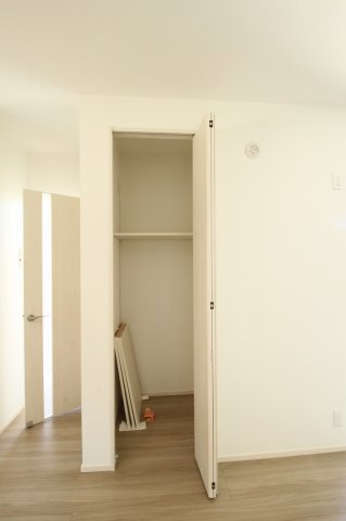 南国市大そねⅥ　5号棟　新築戸建（全5区画）の収納|ＬＤＫ　16.5帖