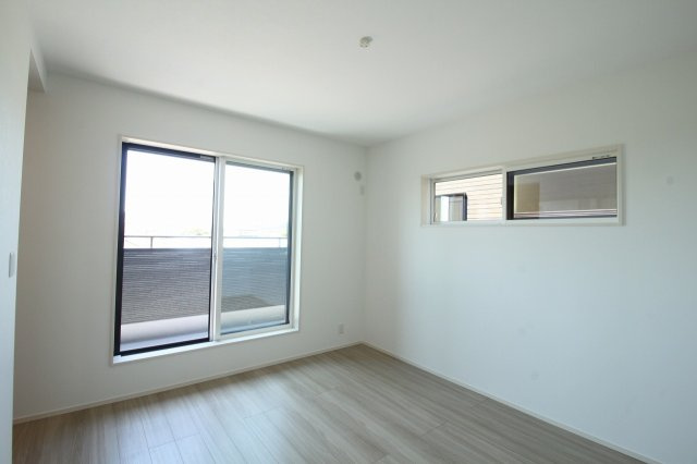 南国市大そねⅥ　5号棟　新築戸建（全5区画）の洋室|2Ｆ　西の部屋　7.0帖