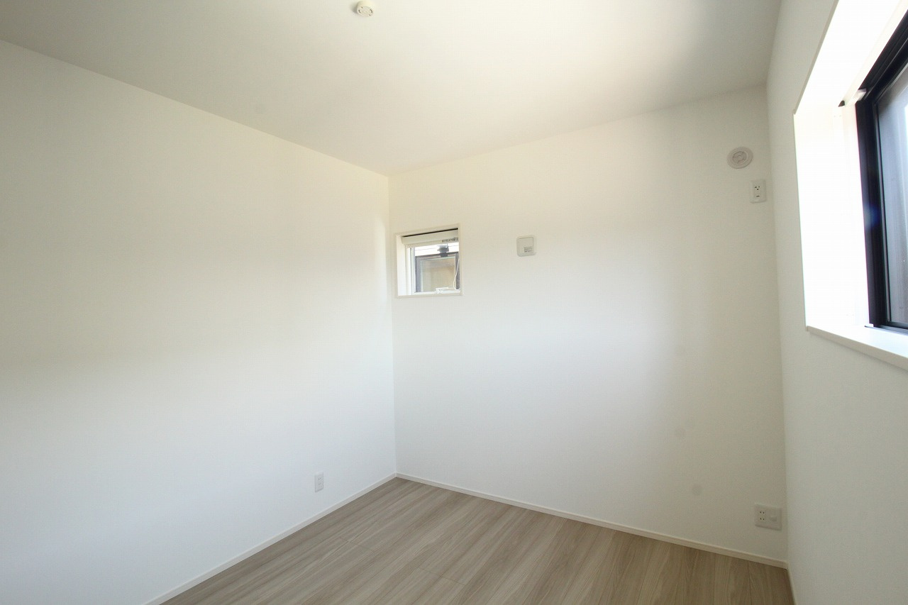 南国市大そねⅥ　5号棟　新築戸建（全5区画）の洋室|2Ｆ　北の部屋　5.7帖