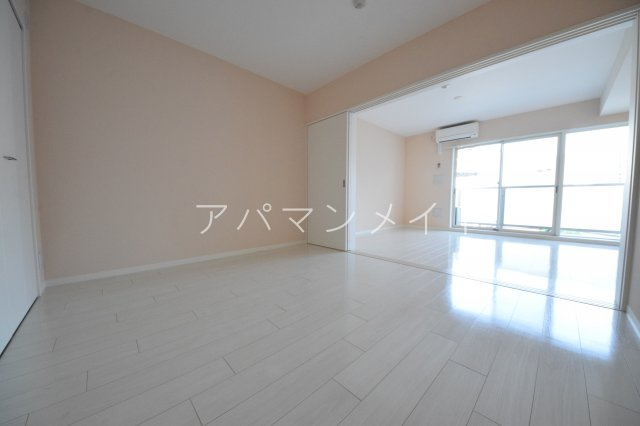 【寝室】 | サンハイム戸塚 | 落ち着いて過ごせるお部屋なので、寝室にいかがでしょうか