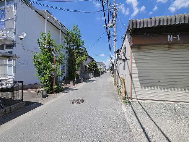 コスモス産業山添シャッター付きガレージ