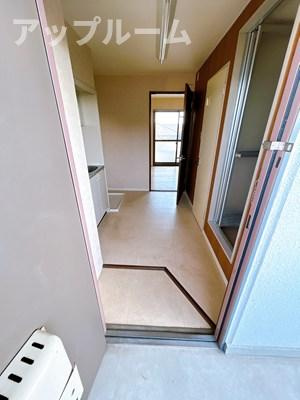 プチメゾンの玄関
