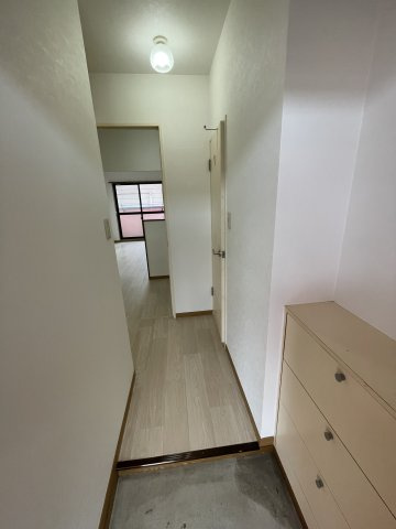 岩国市玖珂町6033-3の内装