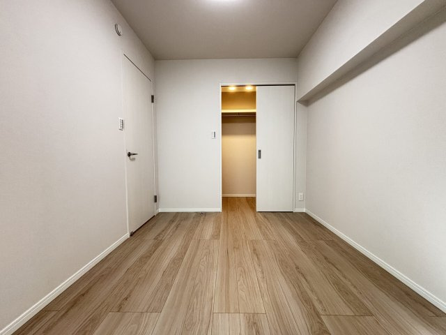 ジョイフル門前仲町第1　２階　角部屋　リフォーム済の洋室